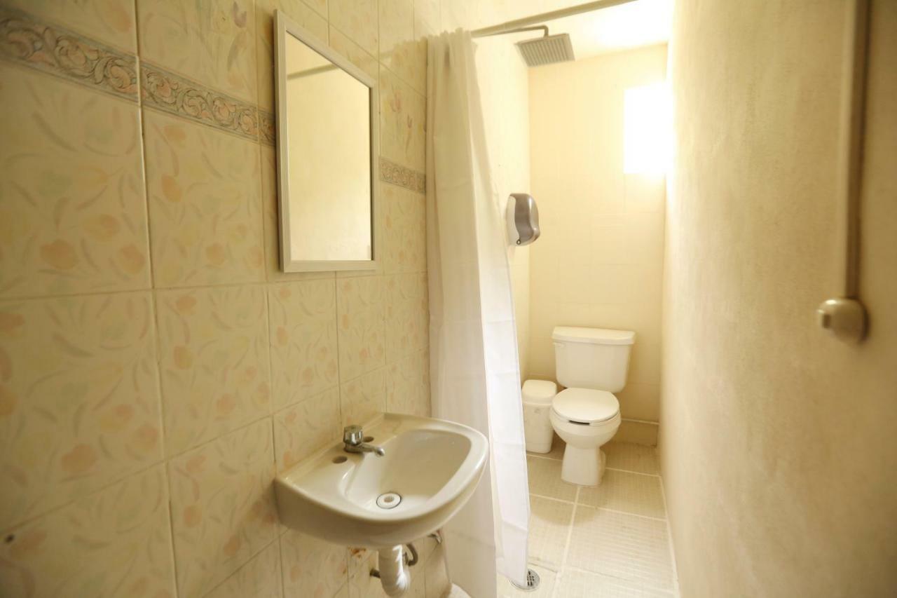 Hotelito La Meme Chetumal Exteriör bild